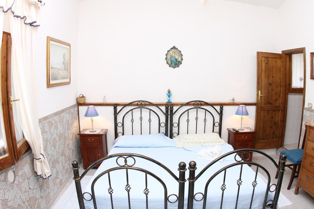 Antico Casolare Sorso-Tourist Rental Szoba fotó
